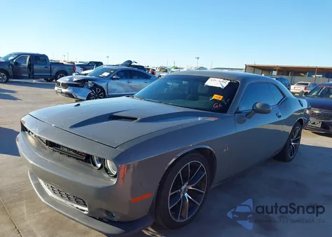 2017 Dodge Challenger R/T Scat Pack z USA, uszkodzony, nr VIN 2C3CDZFJXHH622641